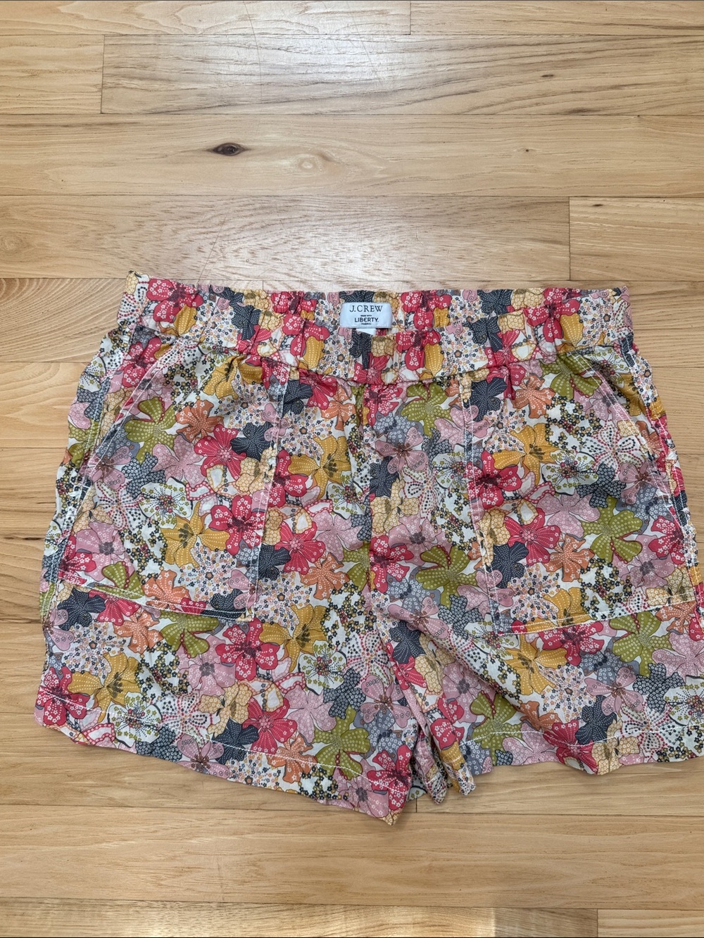 J Crew Liberty lightweight floral shorts size L 100% cotton